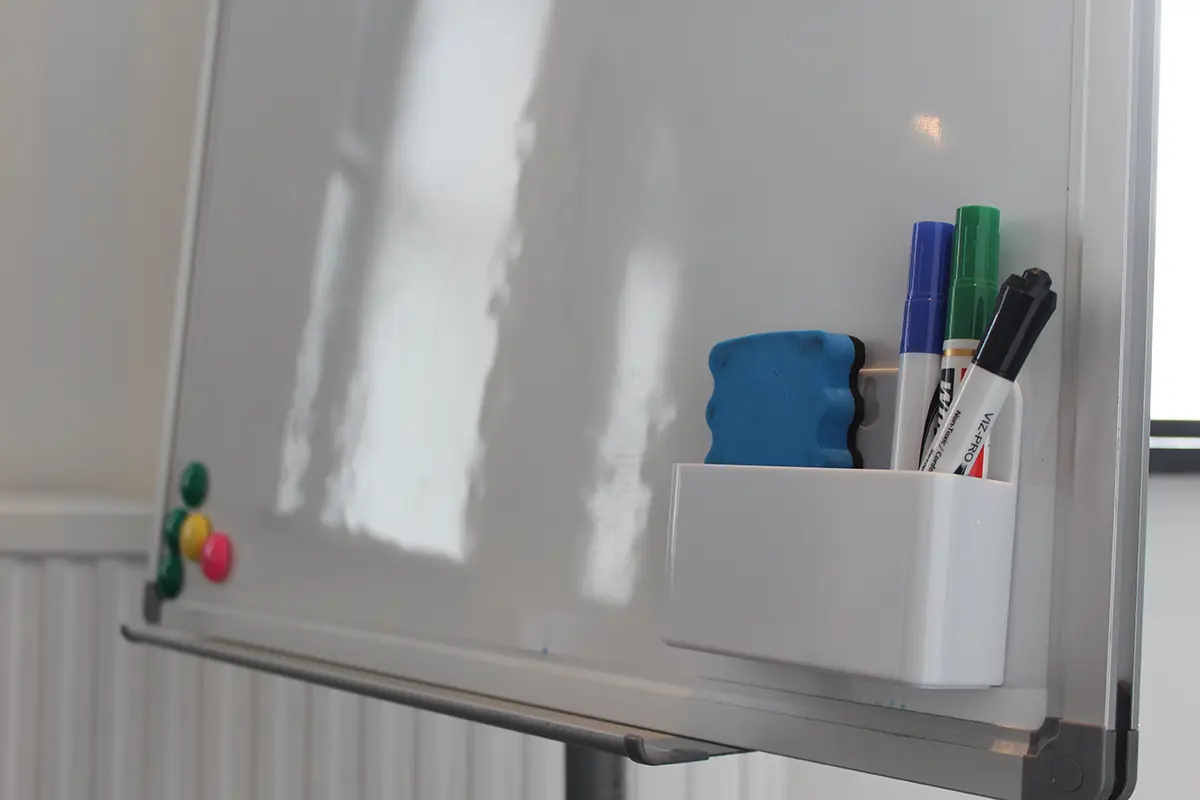 cowork-img2.webp