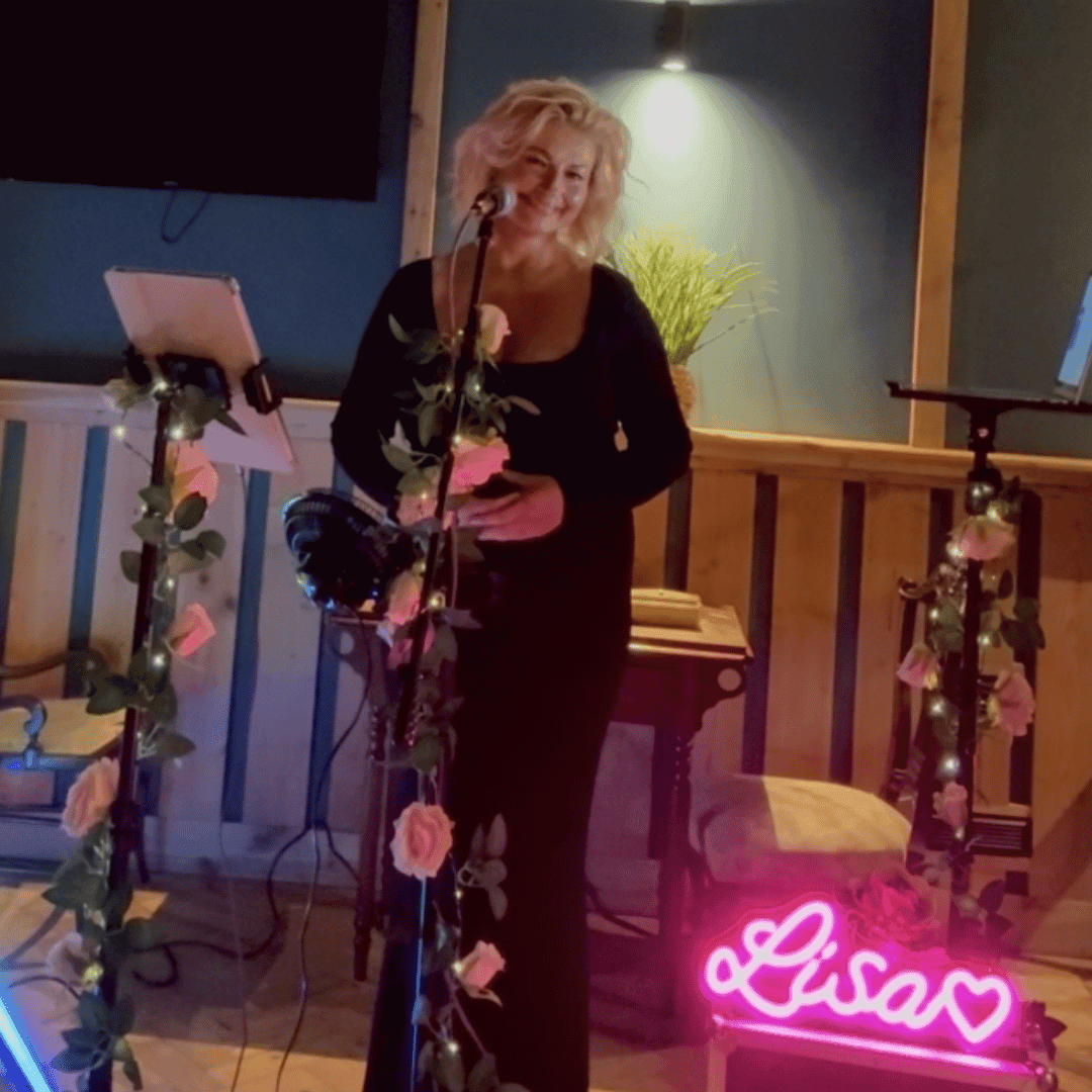 Free Live Music with Lisa Martin